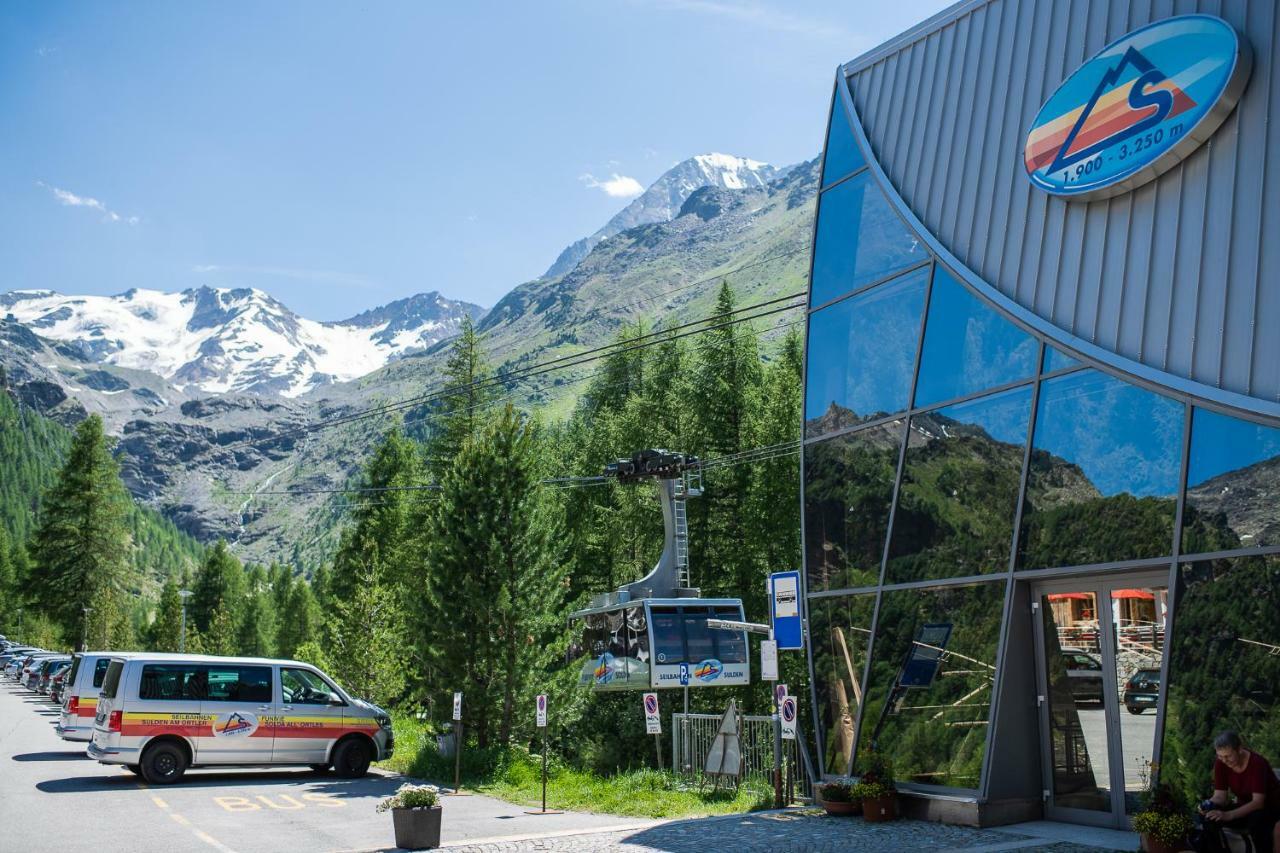 Hotel Laerchenhof Sulden Buitenkant foto